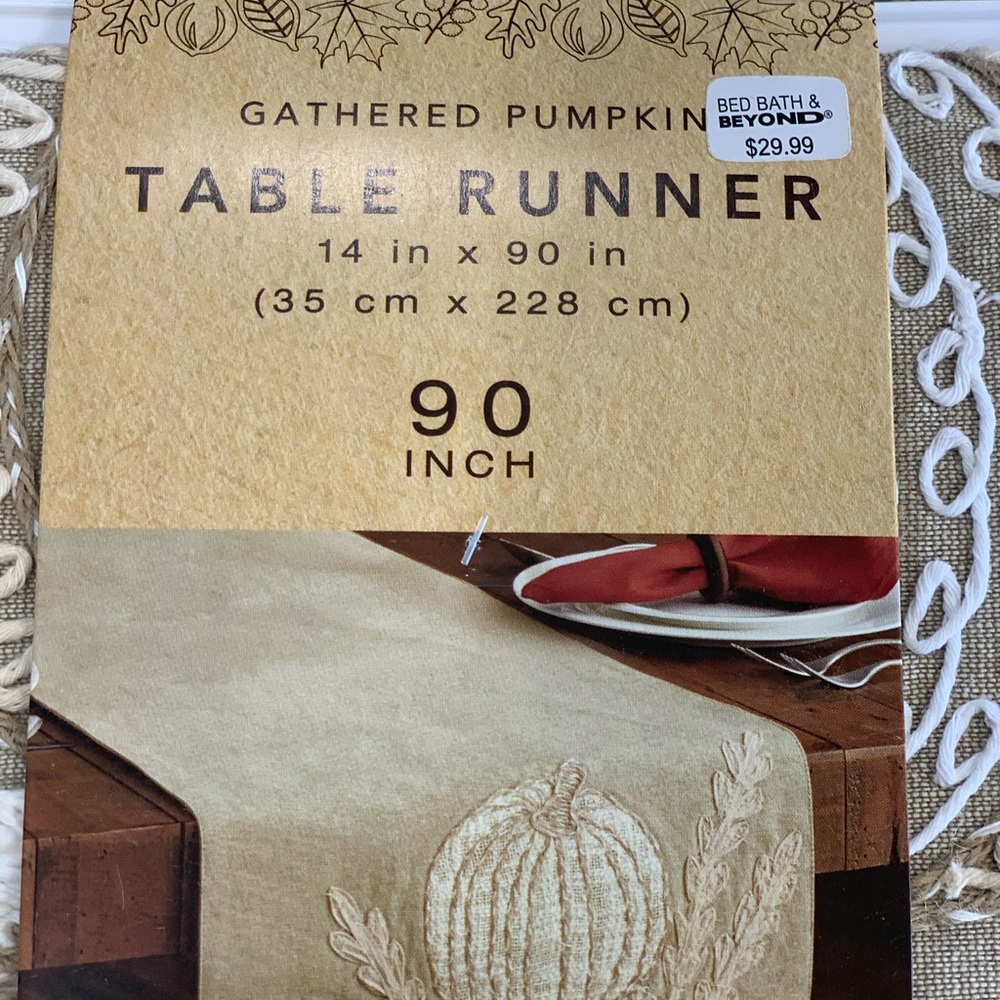 Pumpkin table runner - Picture 2 of 7